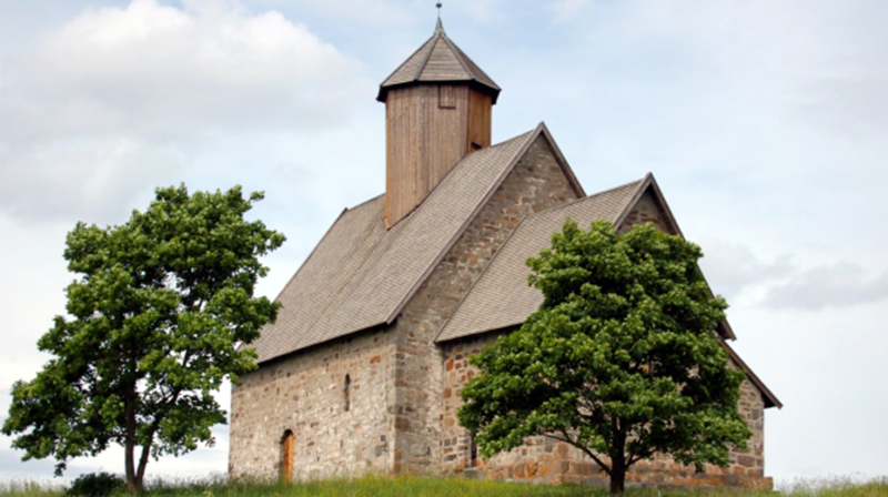 Vandring fra Tingelstad gamle kirke, St. Petri til Granavollen