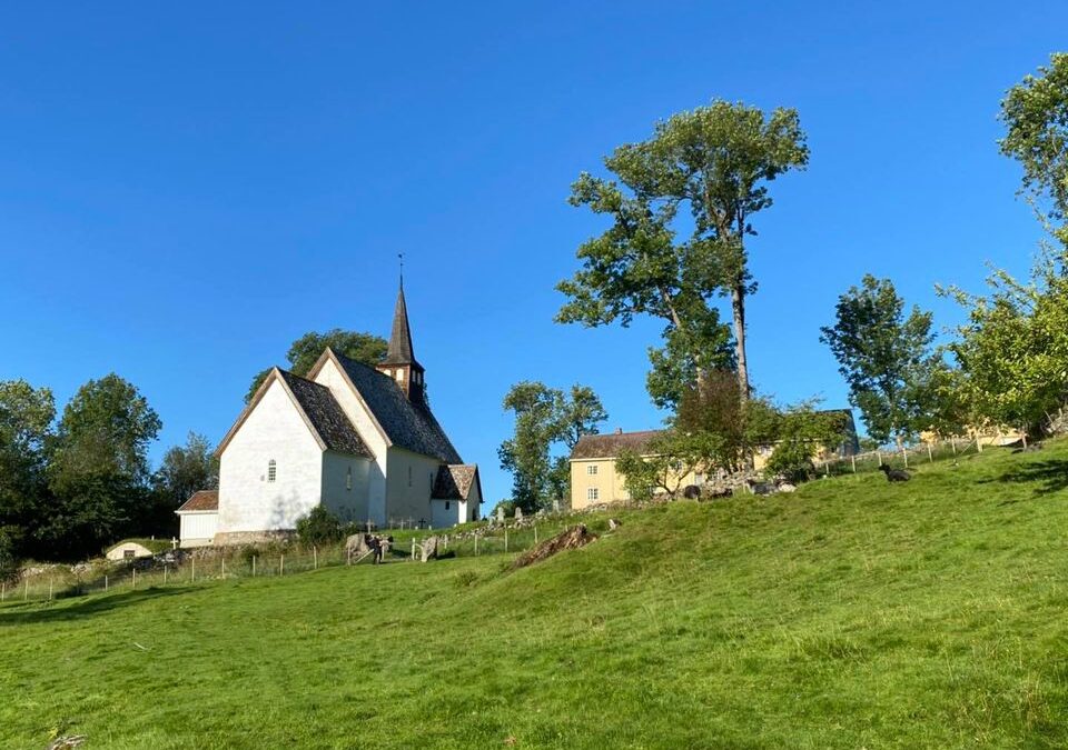 Veøy kirke