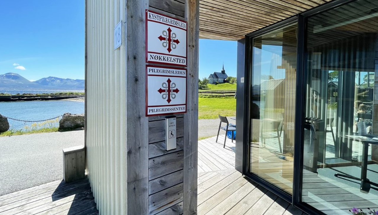 Kystpilegrim til lands og til vanns på Smøla