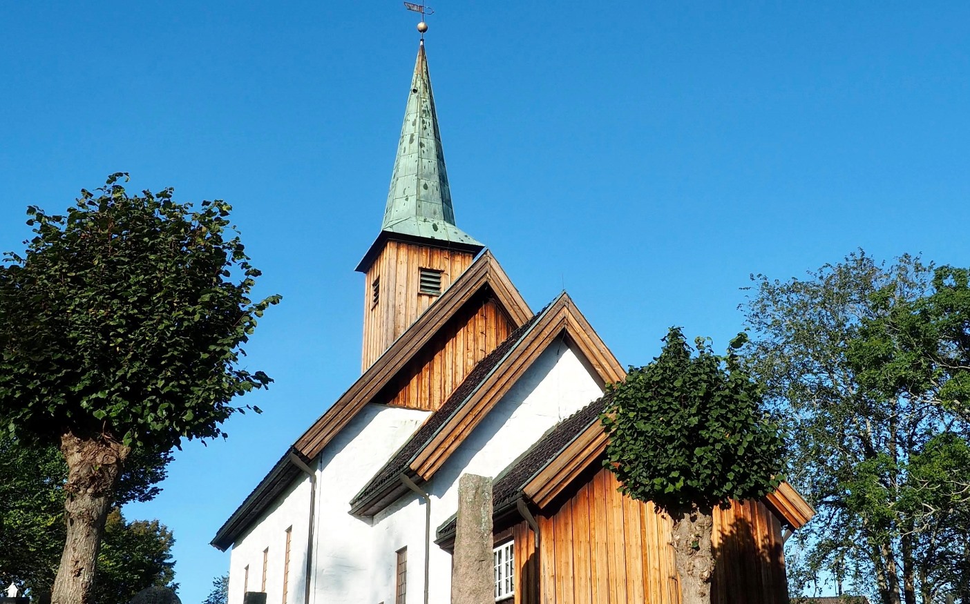 Middelalderkirkevandring - på kyststien fra Nesodden kirke til Nesoddtangen