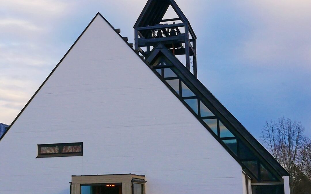 Holmen kirke i Asker