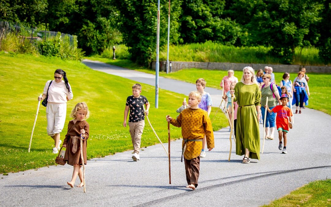 Vandring med Pil og Grim